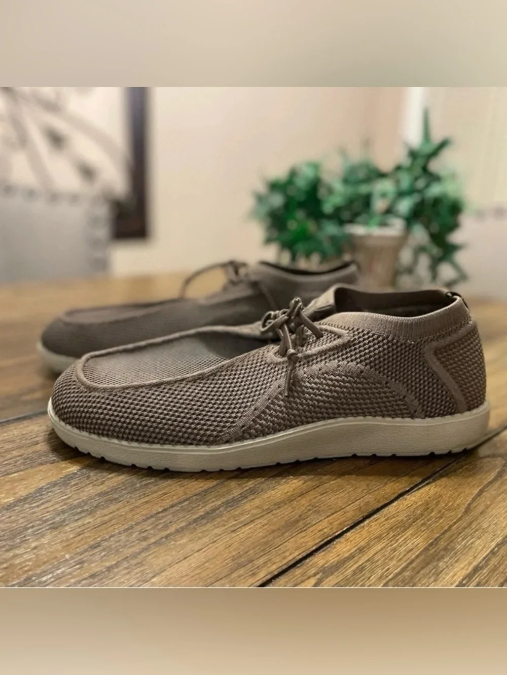 ITAZERO Men’s Khaki Tan Casual Lace Up Shoe with Arch Support Insoles Size 11